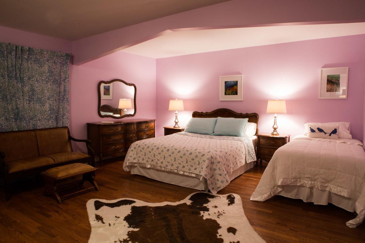 Sleepy Creek Country Manor Bed & Breakfast Bragg Creek ภายนอก รูปภาพ